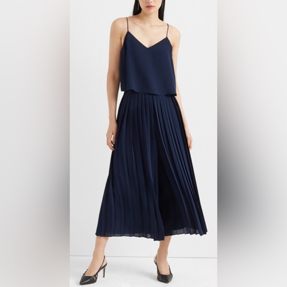*SOLD*Club Monaco
